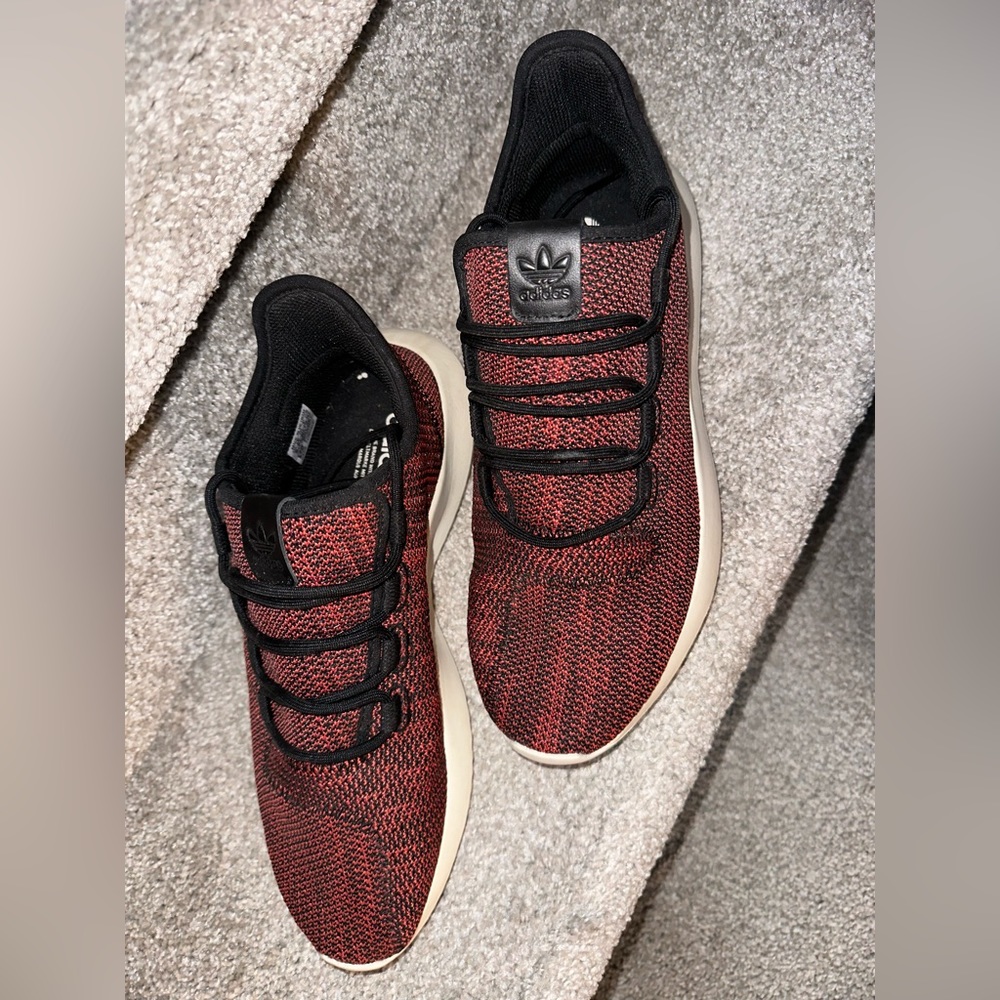 Adidas - Picture 2 of 4